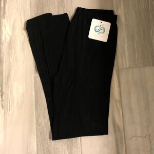 Infinity Raine Black Leggings